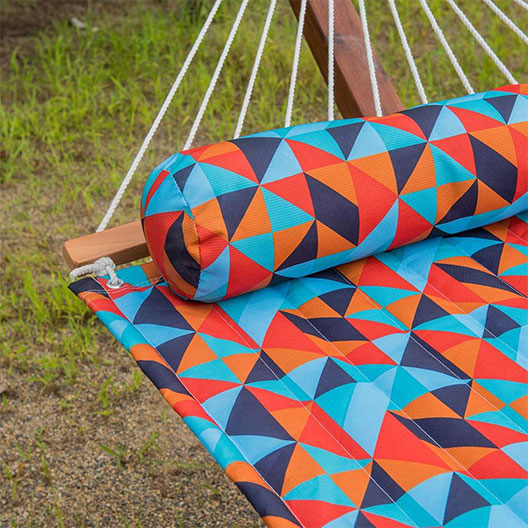 Double quilting fabric swing hammock with pillows