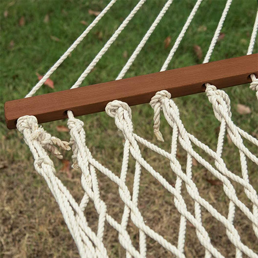 Hammocks Polyester Rope Double Hammock with Wood Spreader Bar, Chains and Hooks for Two Person