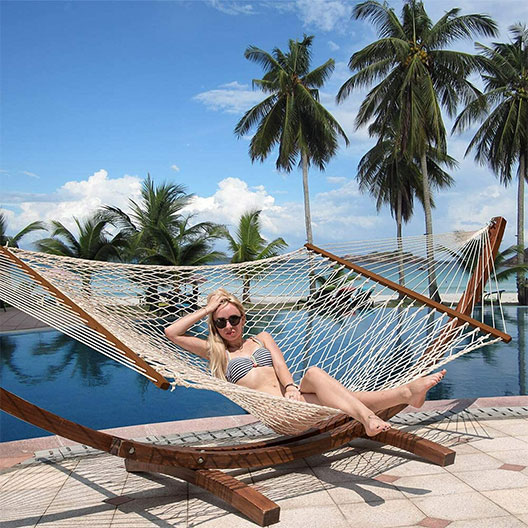 Hammocks Polyester Rope Double Hammock with Wood Spreader Bar, Chains and Hooks for Two Person