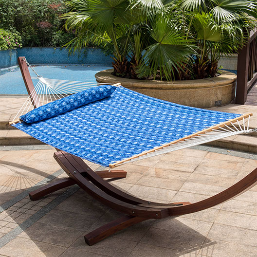 Hot-Selling Quilted Fabric Outdoor Patio Hammock with Pillow for Two Person Double Size Spreader Bar for Garden